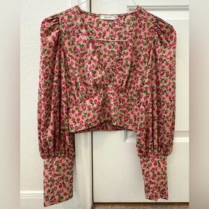 Rose Pattern Long-sleeve Crop Top